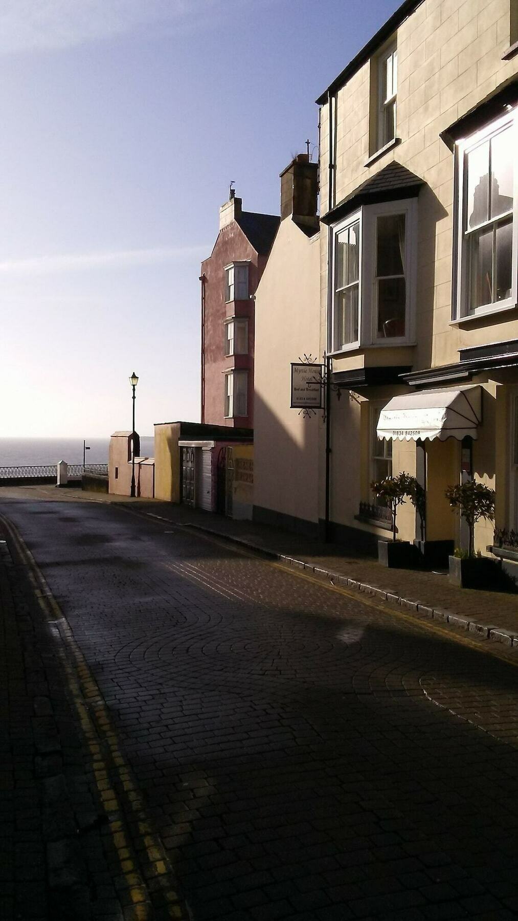 Myrtle House Hotel Tenby Exterior photo